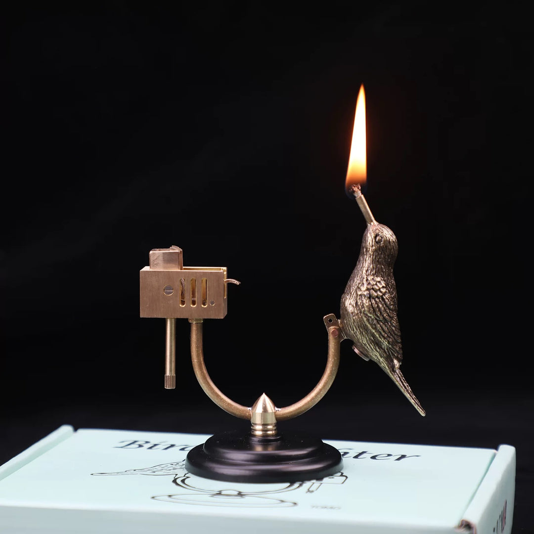 Creative Bird Design Kerosene Lighter - Semi-Automatic Mechanical Lighter, Perfect as a Premium Gift, Desktop Decoration, or Collectible